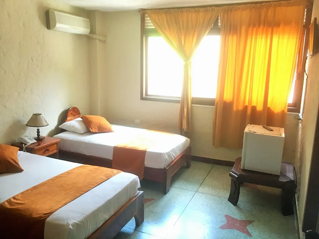 אכסניה פורטו איורה Hostal Estrella De Mar אקוודור