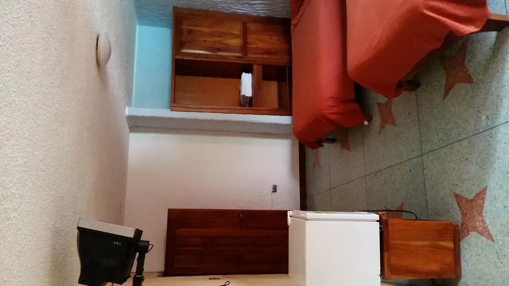Hostal Estrella De Mar Puerto Ayora  0*, Puerto Ayora (Galapagos Islands)