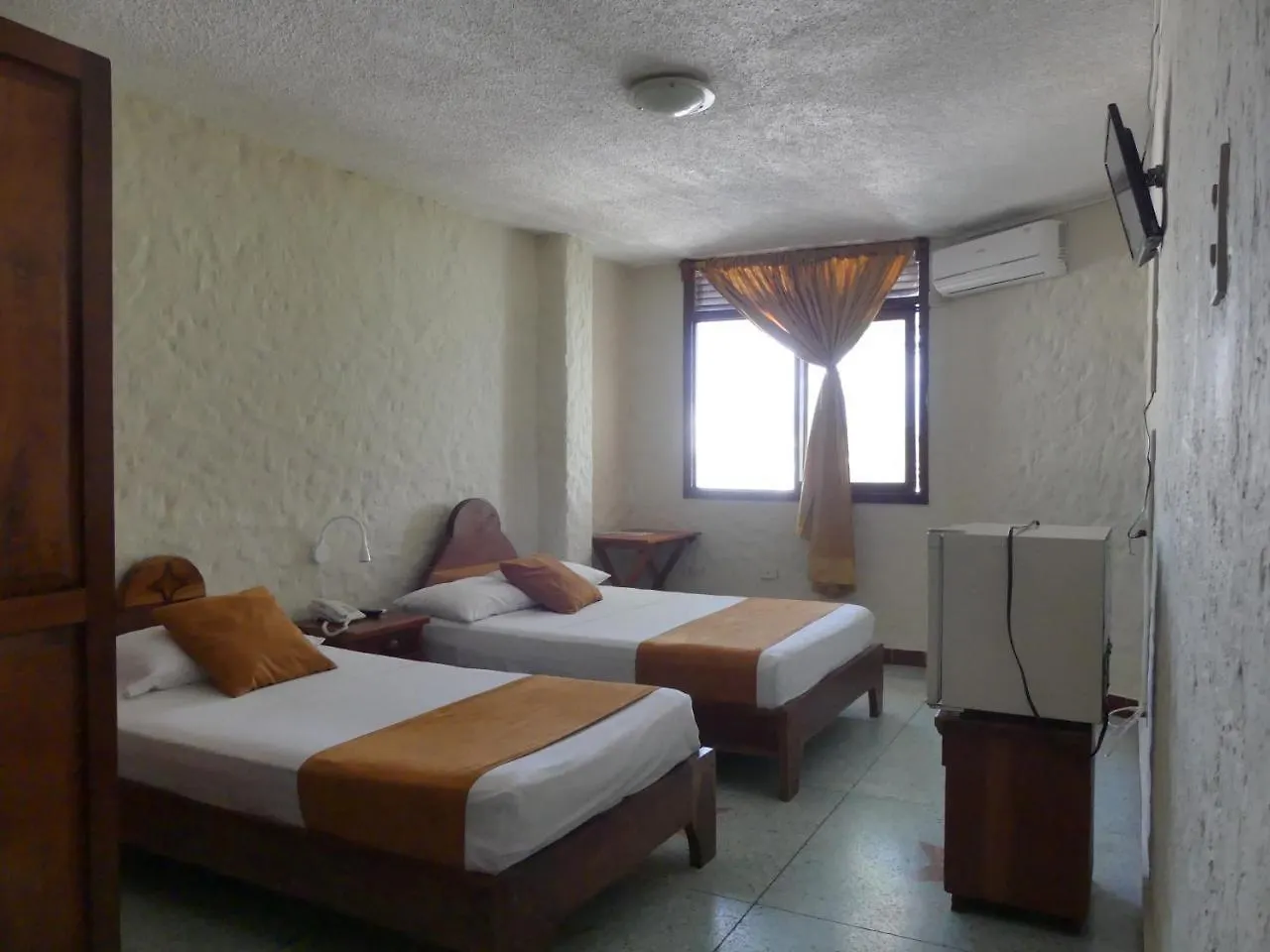 Hostal Estrella De Mar Puerto Ayora  Hostel